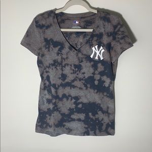 SOLD Custom New York Yankees T-shirt